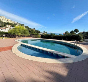 Luminoso piso con piscina en Peñiscola by beBalmy